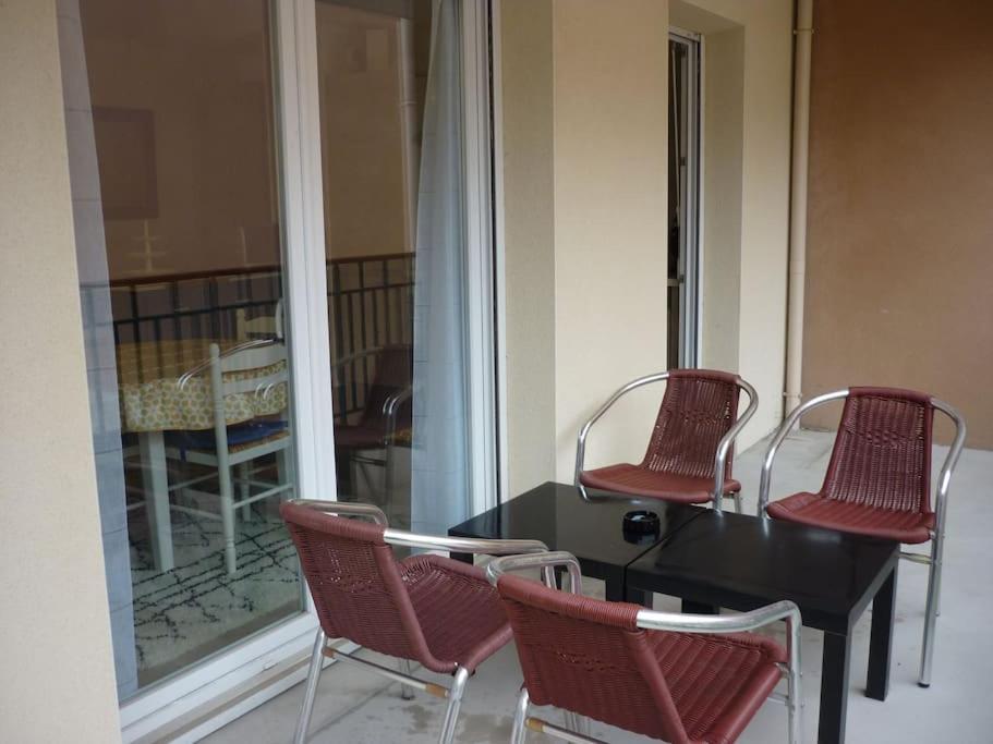 T3 De 70 M2 Idealement Situe Avec Garage Saint-Malo Exterior foto